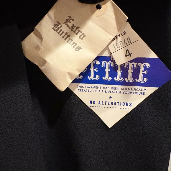 Vintage Early 90’s NWT J Taylor Dress - Size 4 Petite - Picture 3 of 6